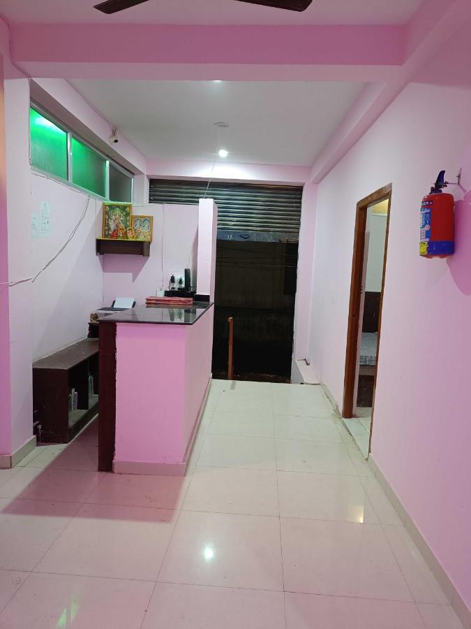 Oyo Pandey Ji Guesthouse Gorakhpur Luaran gambar